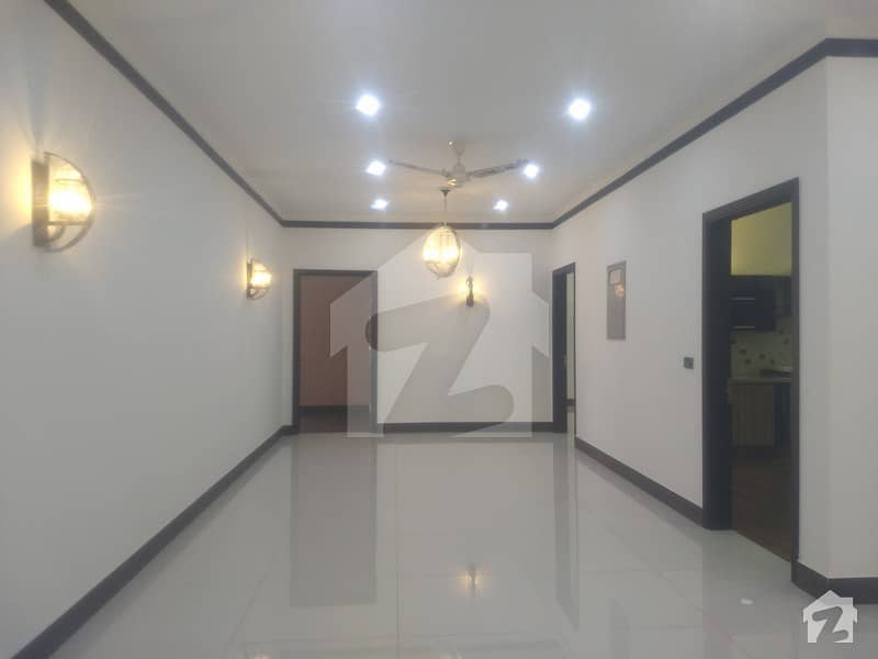 1000 Sq Yards Brand New Beautiful Bungalow Available For Rent In Dha