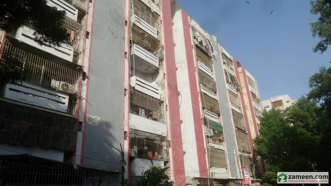 900 Sq Ft 2nd Floor Apartment In Rose Garden Block 13 Gulistan E Johar
