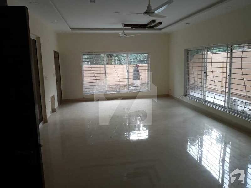 1000 Syd Beautiful house For Rent In F10 Islamabad 6 Beds With 6