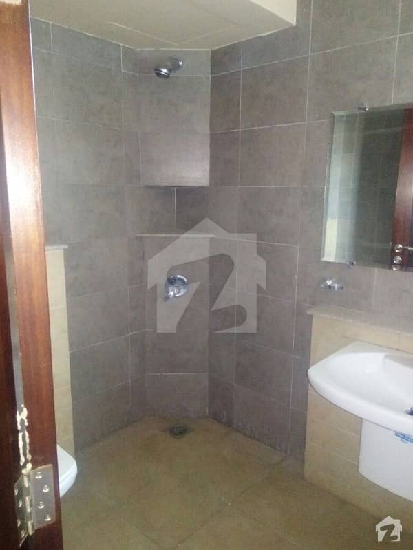 Three bedroom spacious apartment for rent in silver oaks apartments F10 Islamabad Silver Oaks