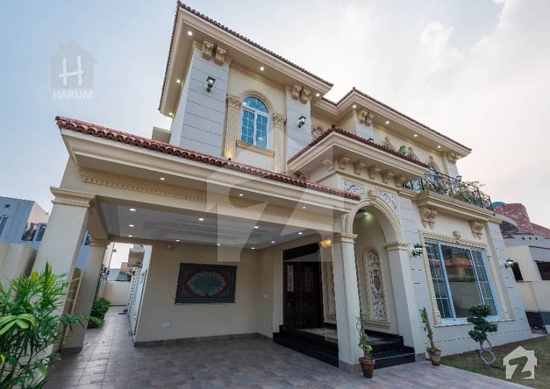 Beautiful 1 Kanal Luxury Fully Furnished Bungalow Available For Sale In