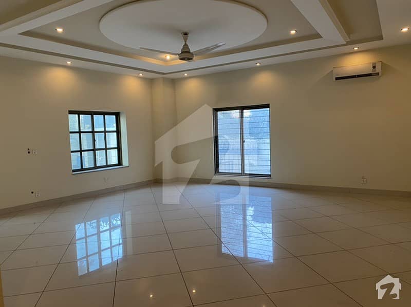 Grand Luxury Apartment Is Available For Rent Shah Jamal, Lahore ID21224601