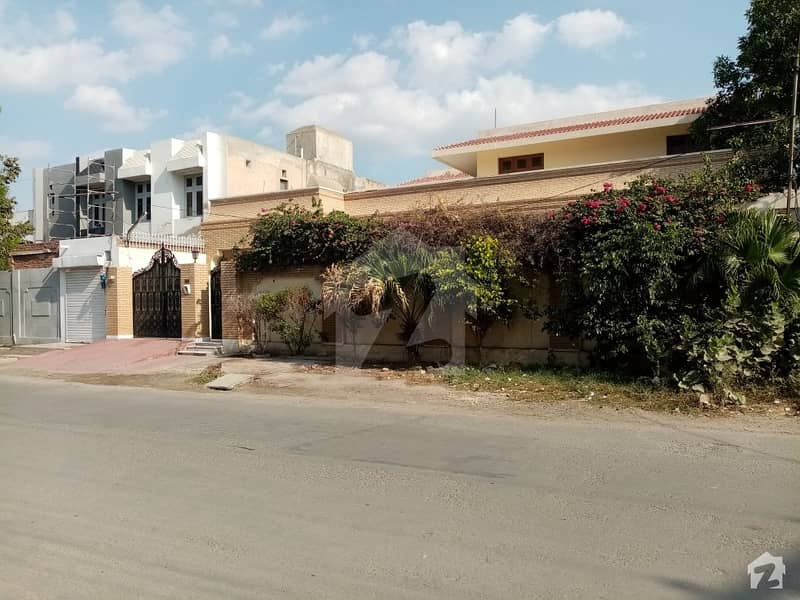 People Colony A Block 19 Marla House Peoples Colony No 1, Faisalabad