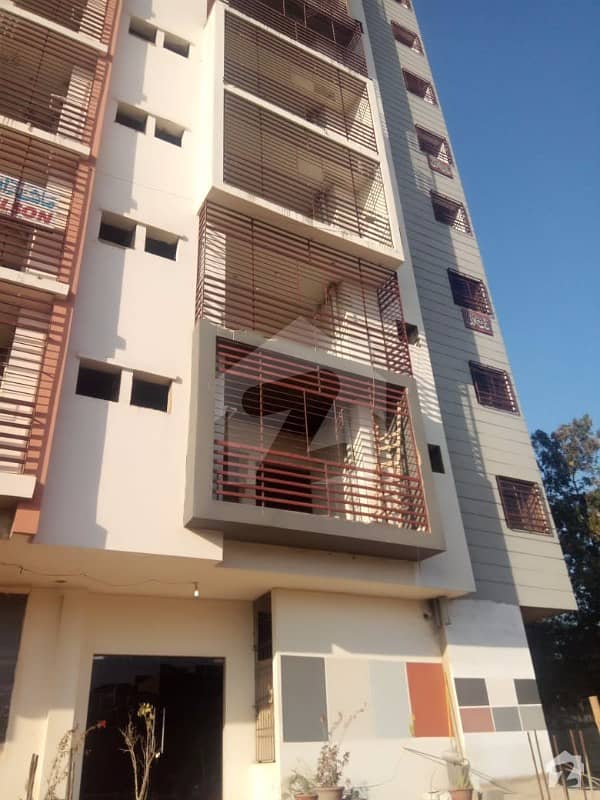 Flat Available For Sale North Karachi, Karachi ID21379372