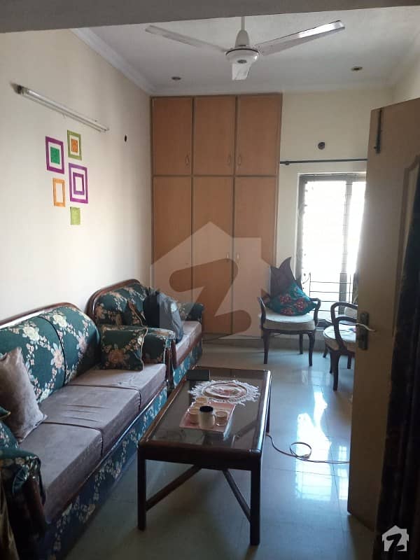 5,marla Beautiful Upper Portion For Rent In Johar Town (block R1) Near