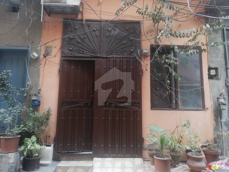 WellBuilt House Available In Good Location Ramgarh, Mughalpura, Lahore