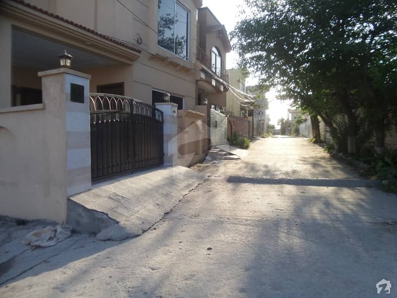 A Beautifully Built House At Good Location New Lalazar, Rawalpindi