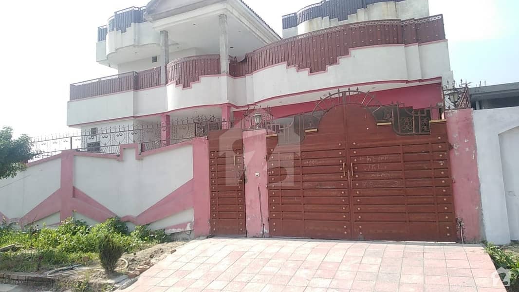 Here Is A Good Opportunity To Live In A WellBuilt House Green Acres