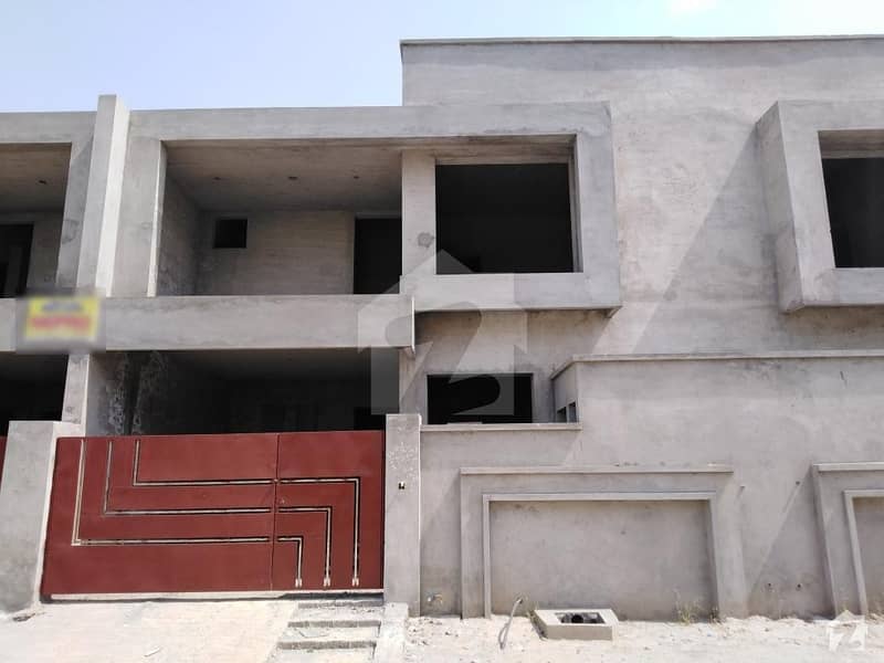 WellBuilt House Available On Good Location Eden Orchard, Faisalabad