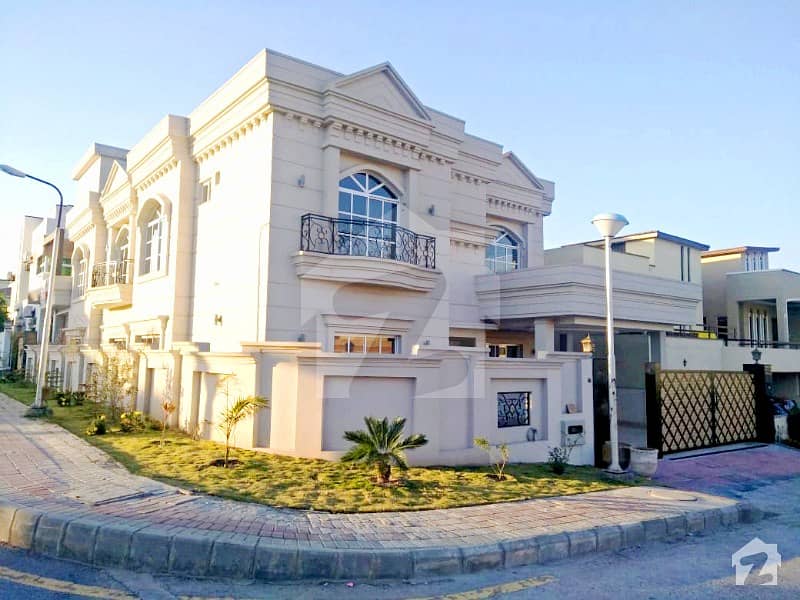 1 Kanal Corner Bungalow Up For Sale Bahria Town Phase 3, Bahria Town