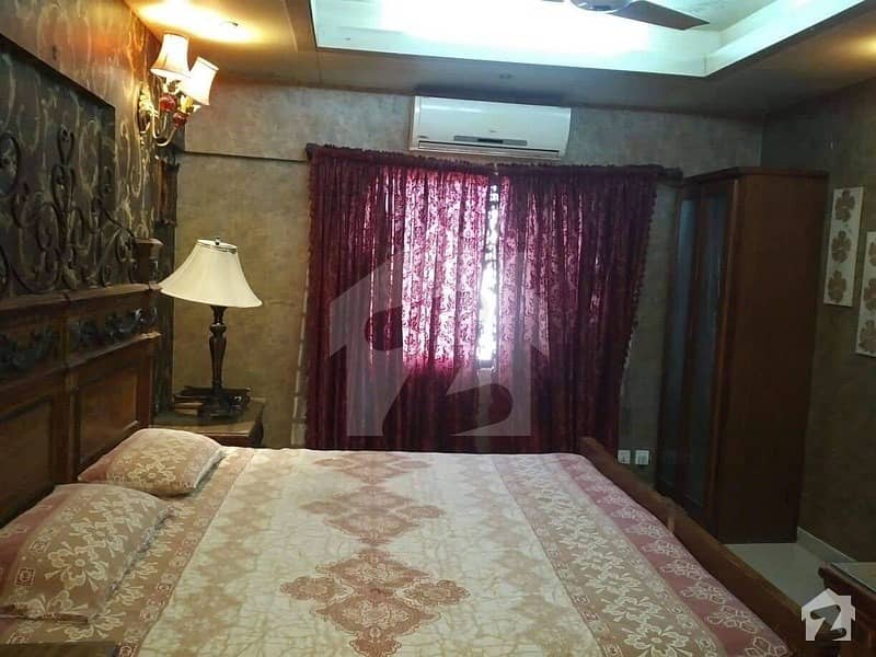 3 Bed 1800 Sq Yard Flat For Sale At Nishat Comm Nishat Commercial Area