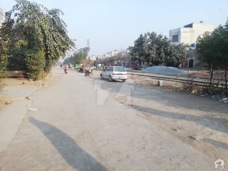 Here Is A Good Opportunity To Live In A Well Built House Muslimabad