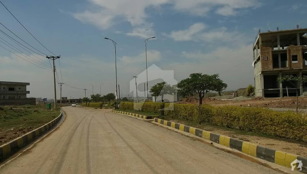 E16 Roshan Commercial Plot For Sale Position Able Ready For