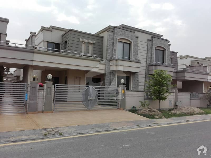 House Is Available For Sale Dream Gardens Phase 1 Block A, Dream