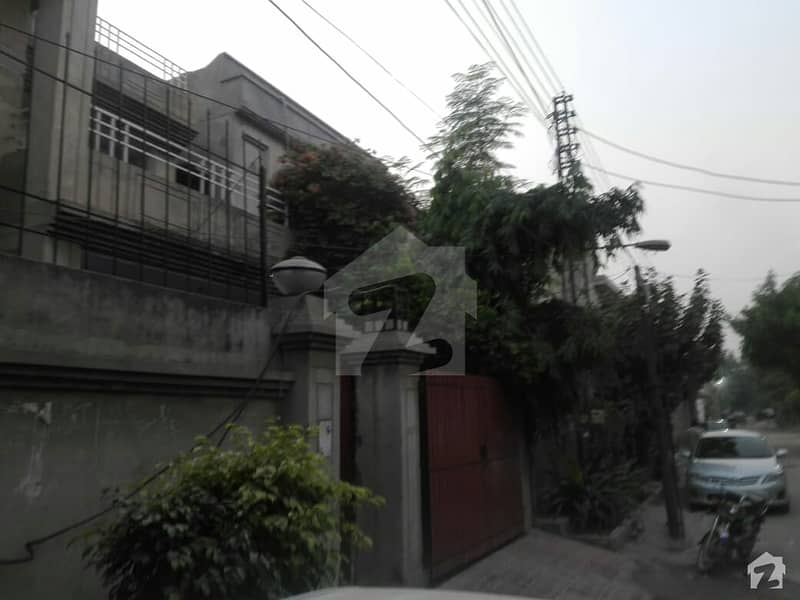 Double Story House Is Available For Sale Green View Colony, Faisalabad