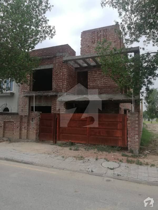 10 Marla Gray Structure House For Sale Near To Main Boulevard Central