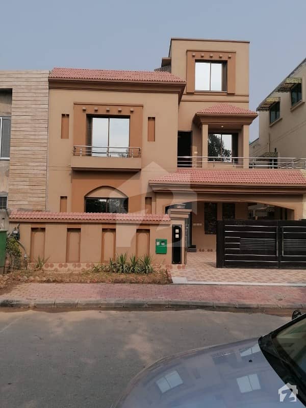10 Marla Luxury House For Rent In Overseas B Bahria Town Lahore Bahria