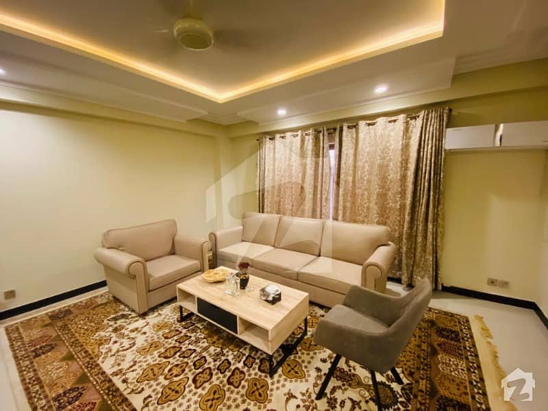 5 marla flat available for sale Wadud Apartments, University Road