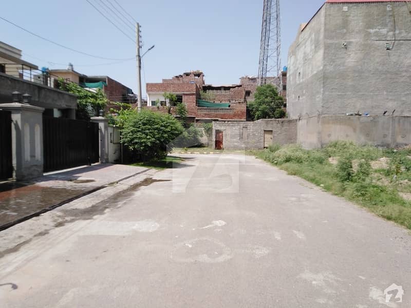 A Beautifully Built House At Good Location PAF Falcon Complex, Gulberg