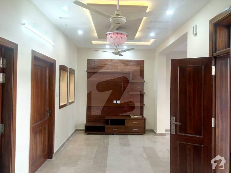 Pictures Not Original 10 Marla Double Story House For Rent In PWD
