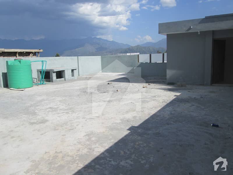 10 Marla Corner Peaceful House Available For Sale In Peaceful Area Town