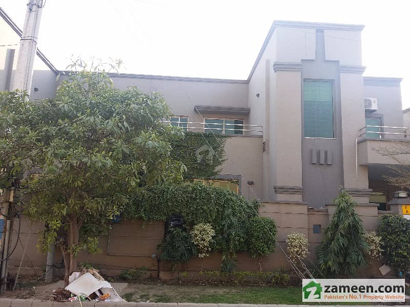 Askari 11 Facing Park 15 Marla 4 Bed Luxury House For Rent Askari 11