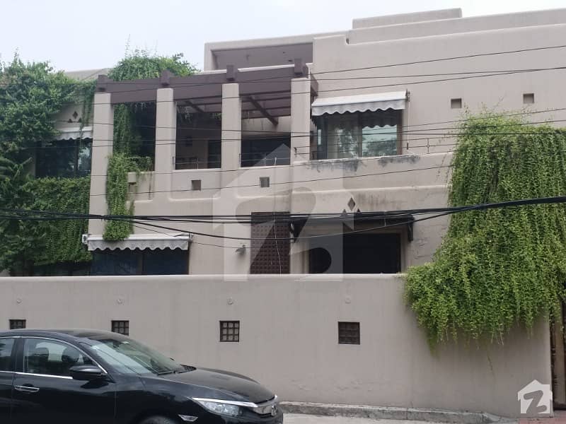 1 Kanal Commercial House For Rent In Shadman Near Jail Road Lahore