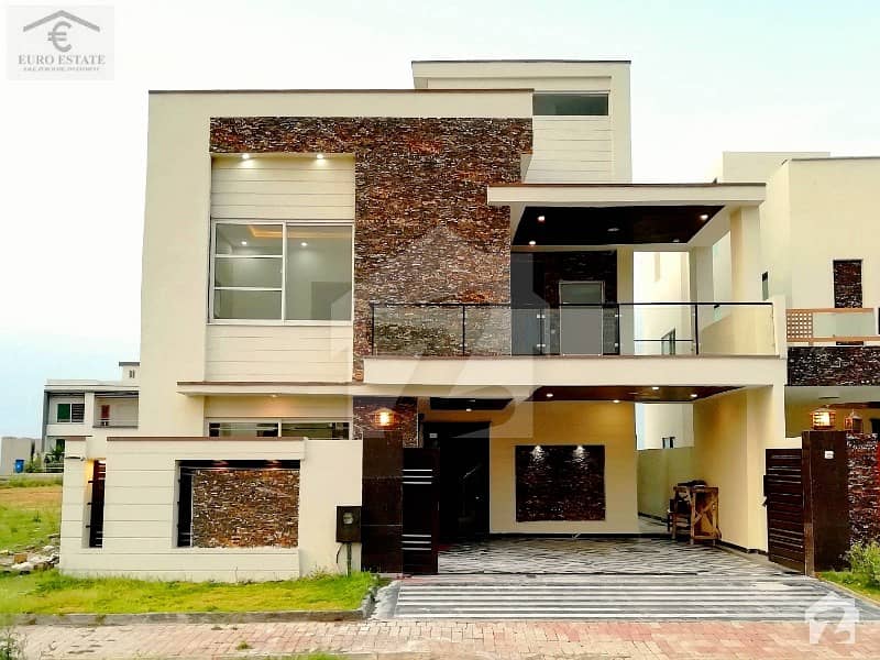 Designer 10 Marla House Is Available For Sale Bahria Town Phase 8