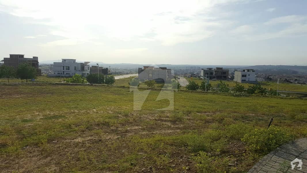 Residential Plot Is Available For Sale Bahria Town Phase 8 Khalid