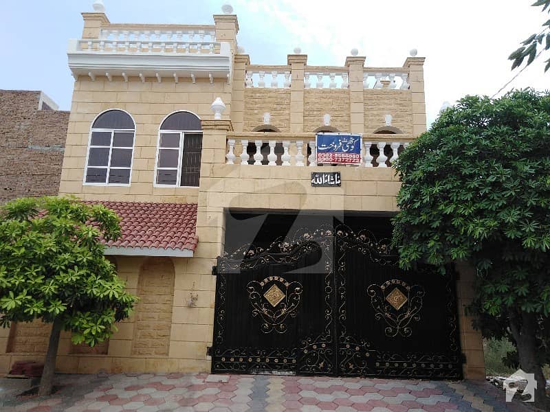 1694 Square Feet Triple Storey House Is Available For Sale In Paragon