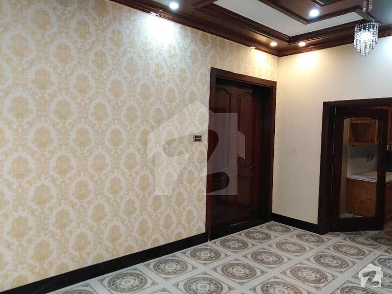 1694 Square Feet Triple Storey House Is Available For Sale In Paragon