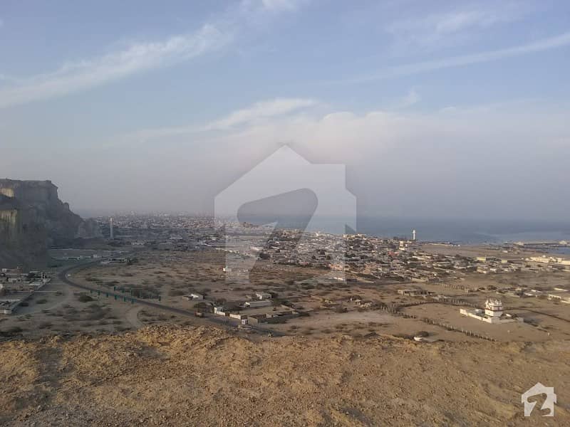 222 Square Yard Commercial Plot No De271a Located In Main Marine Drive