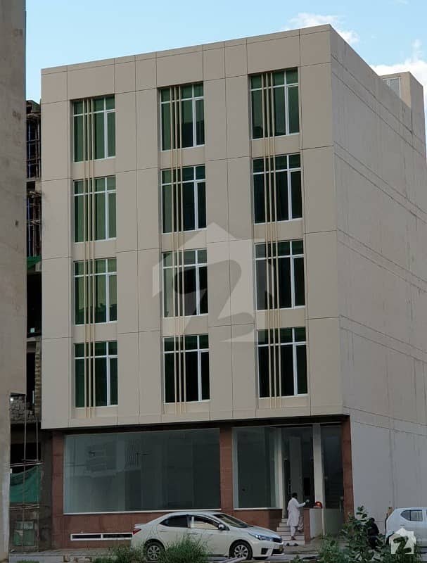 200 Yards Brand New Complete Building Available For Sale In Murtaza