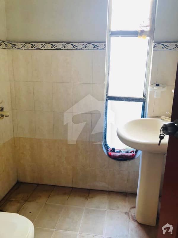 4 Bed D/D Afnan Duplex House for Sale in Gulistan e Johar Block 3A