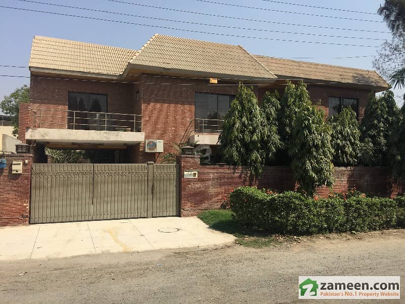 Beautiful Double Storey House For Sale Township Sector C1, Township