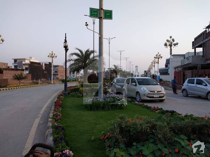 5 Marla Plot For Sale In Gulberg Phase2 Dera Ghazi Khan Gulberg Town
