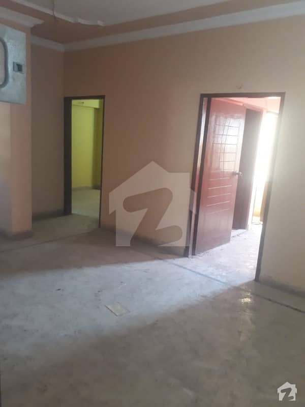 Nazimabad No4 New 2 Bedroom And Lounge Room To Room Flat Available For