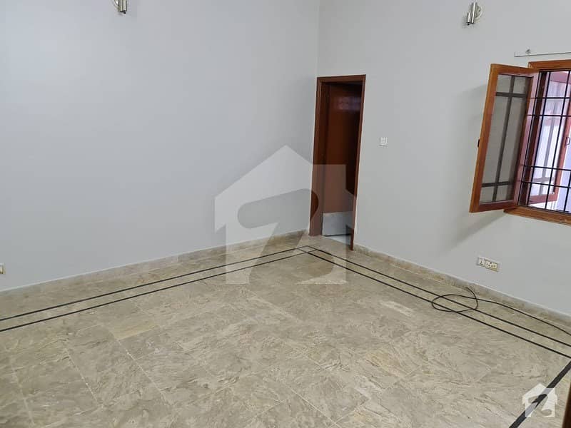 Kda Overseas Bungalow For Rent GulistaneJauhar Block 16A, Gulistan