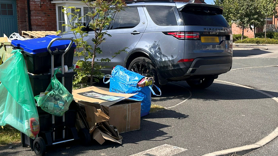 Missed bin collections warning over more changes