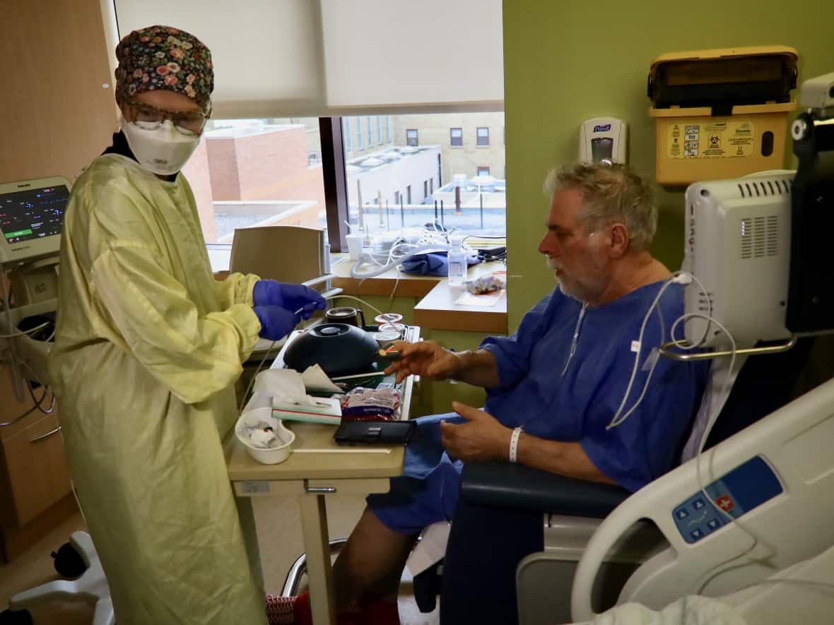 In this Ontario hospital, it's mostly the unvaccinated who are