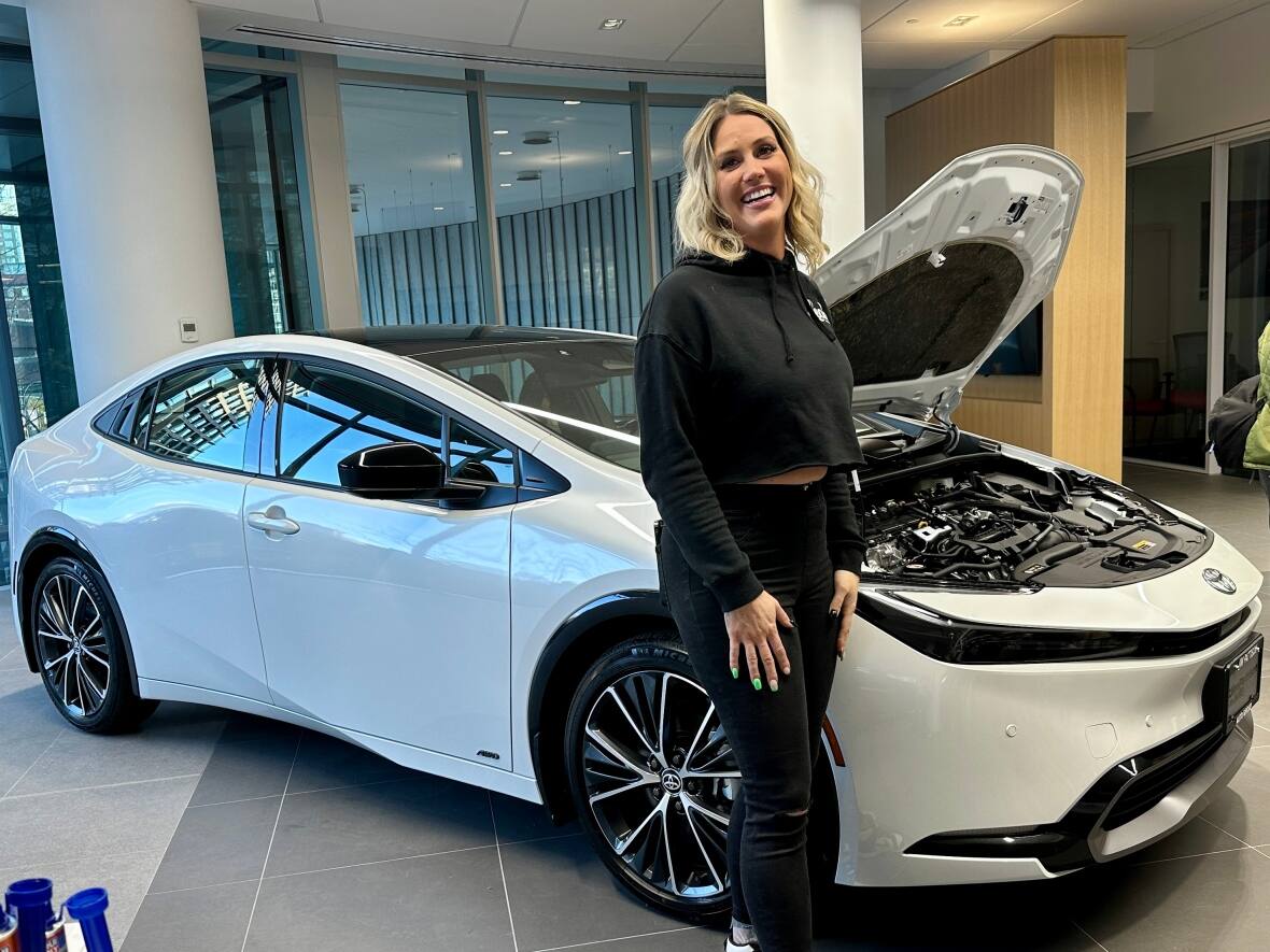 Visiting car dealerships can be intimidating for many women. These