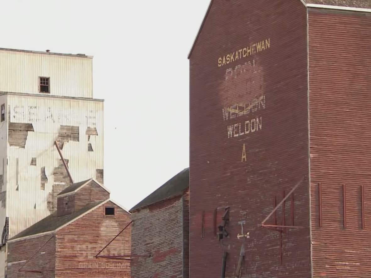 Weldon, Sask., residents recall strange encounter shortly after