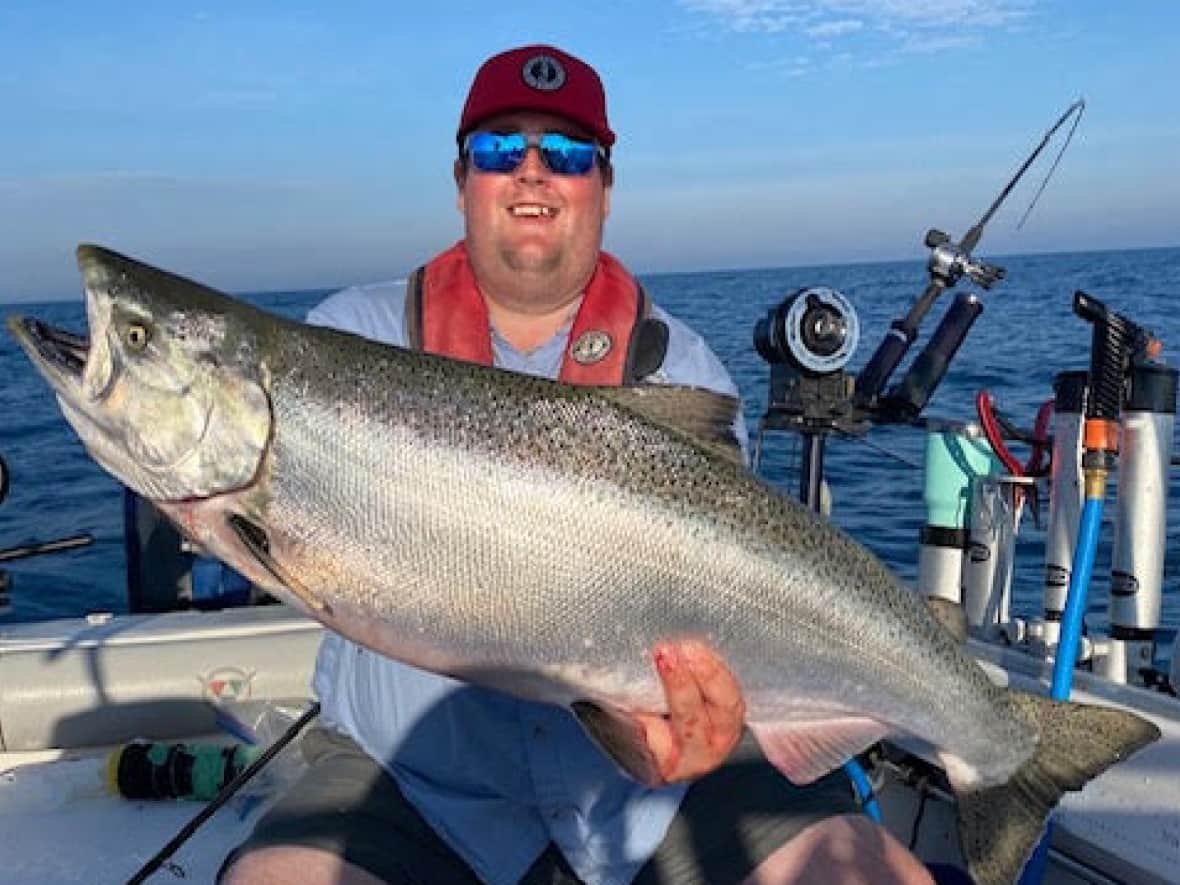 Lake Huron's Chinook salmon used to be king. 20 years after rapid