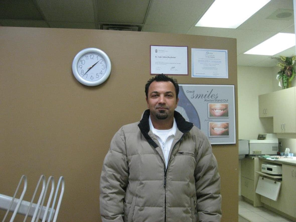 Toronto dentist who had sex with patient and fathered her child gets