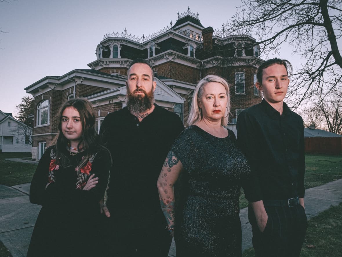 From Funeral home to family home, TV rehab series hits Dresden