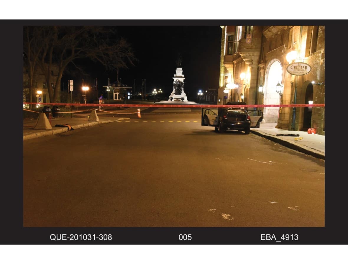 Jurors watch surveillance video of Quebec City sword attack