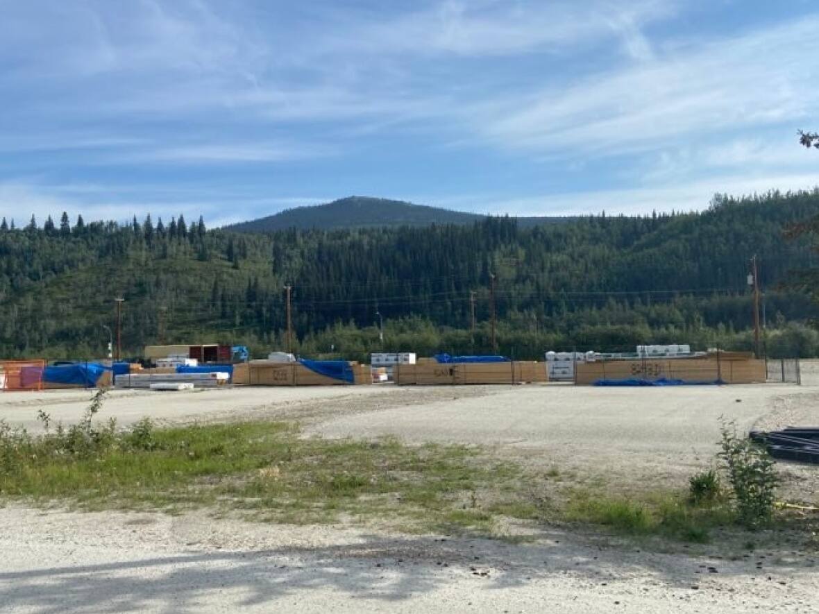 First Nation to build 6 housing units just outside Dawson City, Yukon