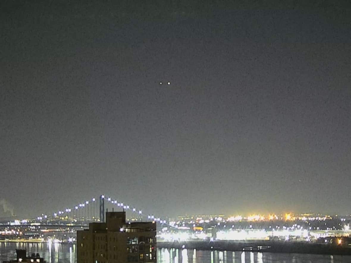2 bright lights shone over Windsor's skies Wednesday night. Here's what they were