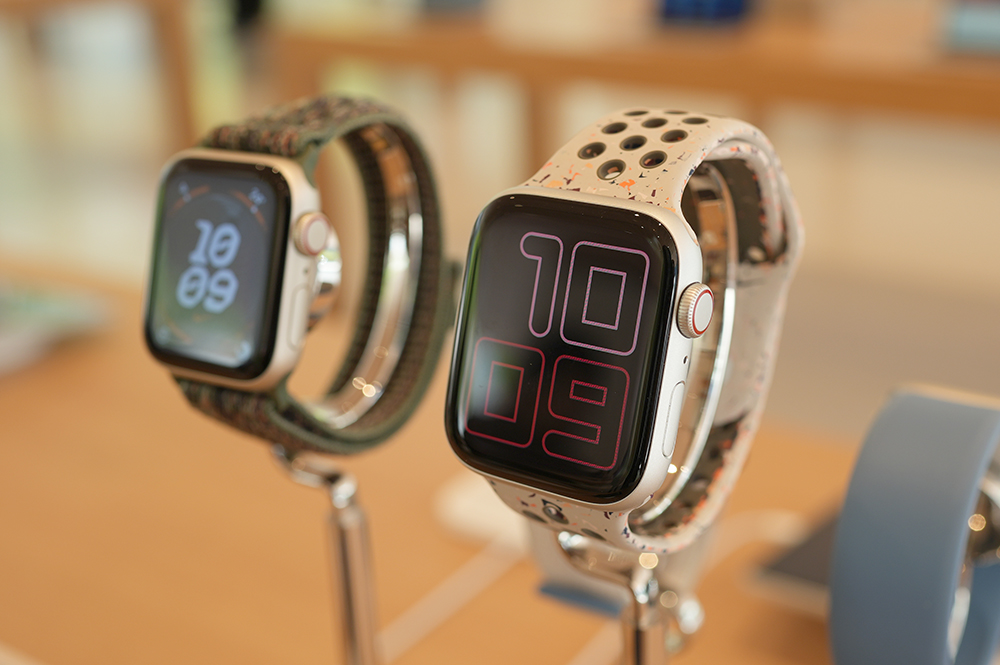 Apple Watch Series 9 Unboxing, New Features, and Should You Upgrade