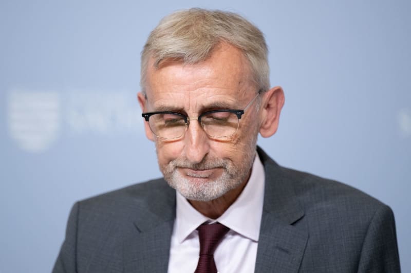 Germany marks 25 years since series of neo-Nazi murders